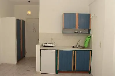 Andreas Studios-2